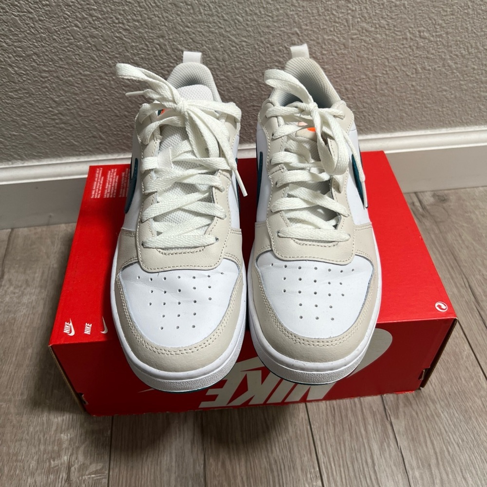 Nike Court Borough 2 Low Phantom Bright Spruce Size 7 (GS)